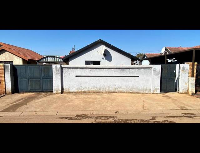 3 BEDROOM PROPERTY TO RENT IN PROTEA GLEN